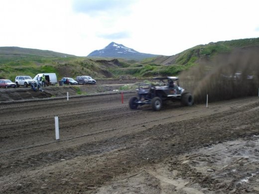 sandur1.08.09_053__large_