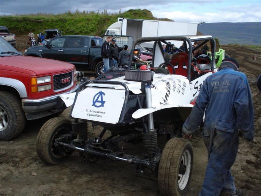 sandur1.08.09_055__large_