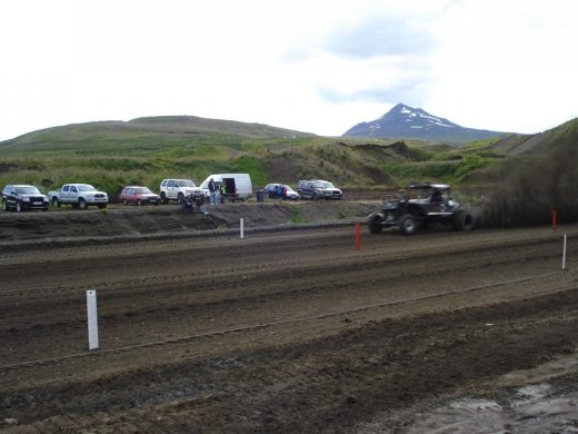 sandur1.08.09_050__large_