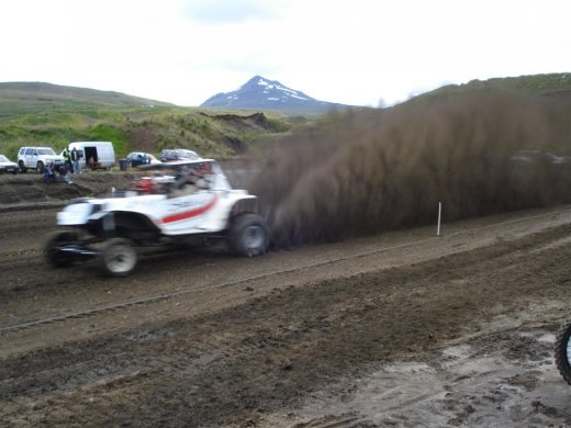 sandur1.08.09_051__large_