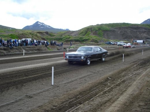 sandur1.08.09_080__large_