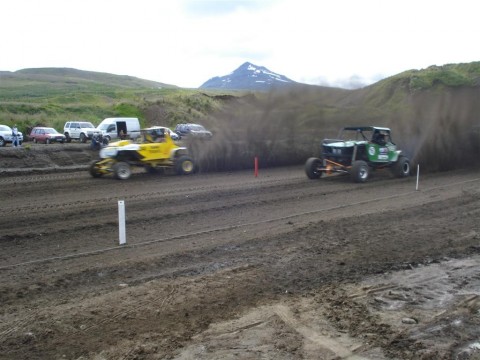 sandur1.08.09_052__large_