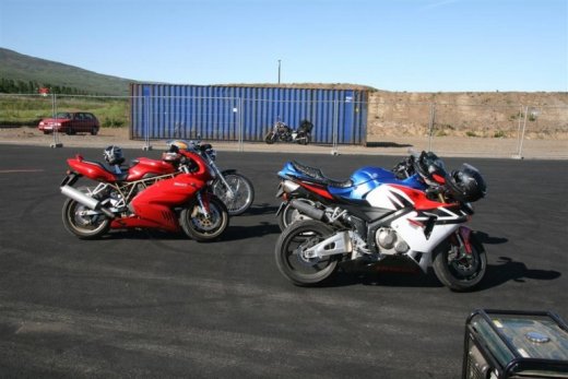 07.08.2011_002__large_