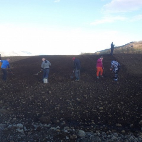 crop-980360_10151698790744026_1325156015_o