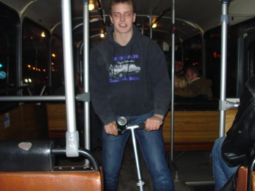 08.04.2009_y_041__large_