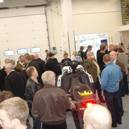 crop-08.04.2009_y_017__large_