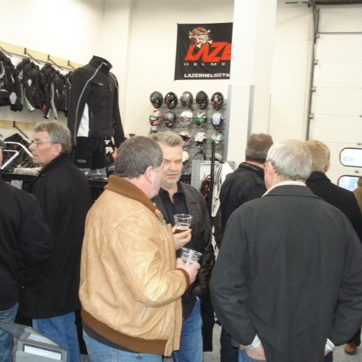 crop-08.04.2009_y_019__large_