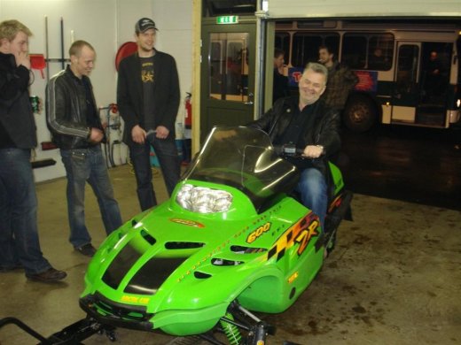 08.04.2009_y_071__large_