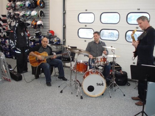 08.04.2009_y_023__large_