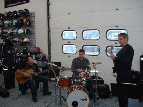 08.04.2009_y_022__large_