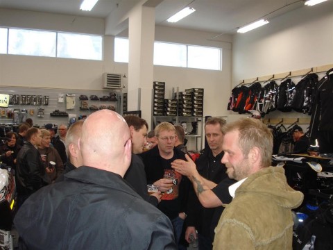 08.04.2009_y_024__large_