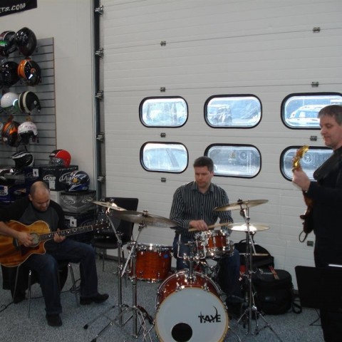 crop-08.04.2009_y_022__large_