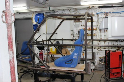 302400_296594353697432_100000406094739_1014494_150271266_n