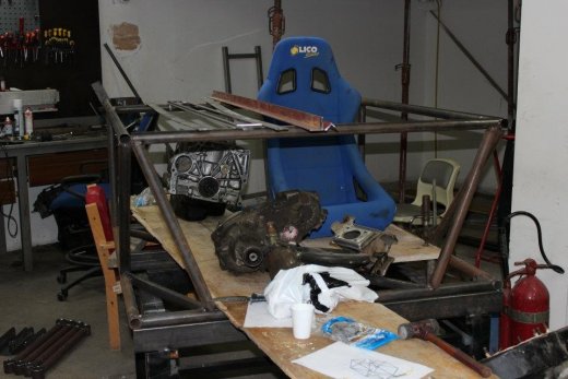 315657_288419761181558_100000406094739_989584_680910023_n