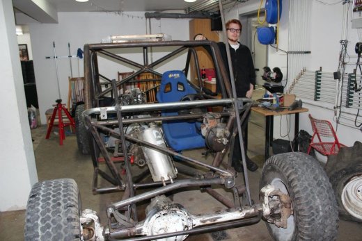 417725_369259146430952_100000406094739_1226978_61422222_n