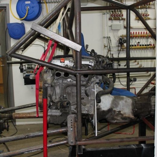 crop-431346_364315560258644_100000406094739_1211403_1605527129_n