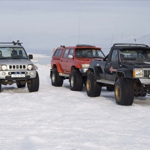 crop-597051b8-1574-40a6-9e4a-4a1767f2e04e