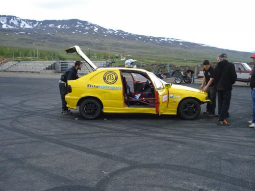 1.7.2011_002__large_