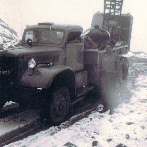 crop-ccf20012010_00003-6