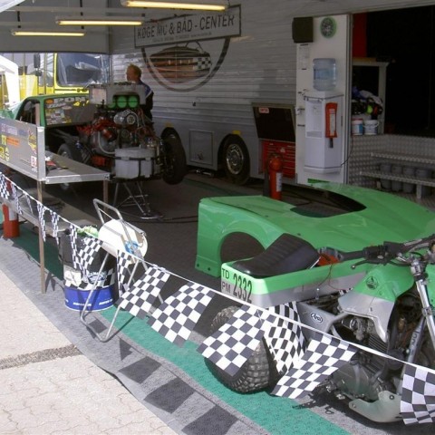 crop-09-08-08_121__large_