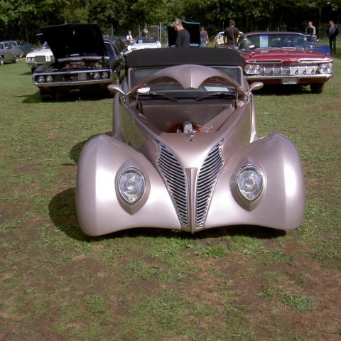 crop-09-08-08_180__large_