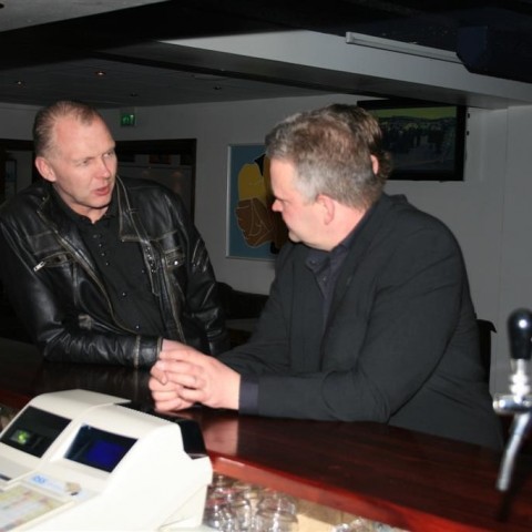 crop-img_2401__large_