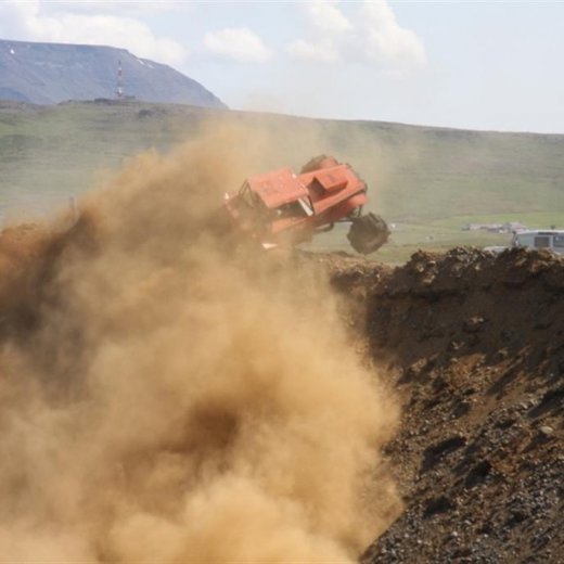 crop-mynd_036__large_