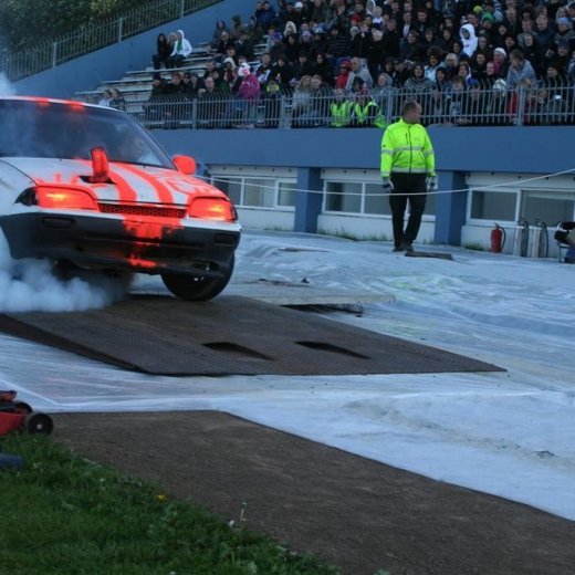 crop-19.06.2009_061__large_