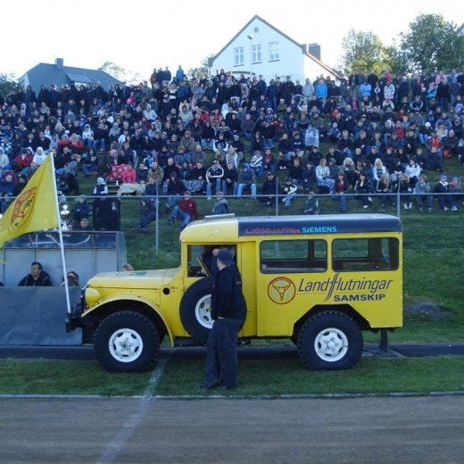 crop-b_ladagar09_031__large_