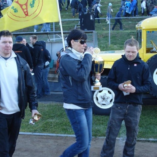 crop-b_ladagar09_054__large_