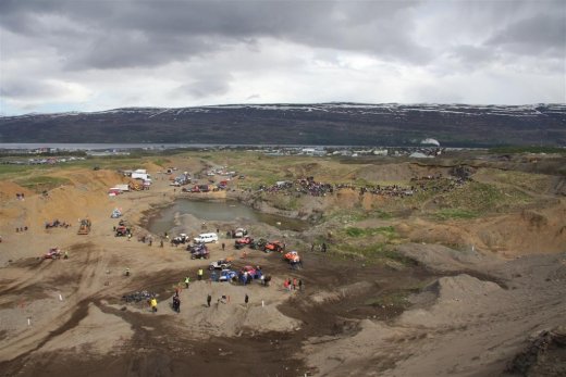 30.mai.2009binnischi_th_280__large_