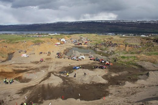 30.mai.2009binnischi_th_416__large_