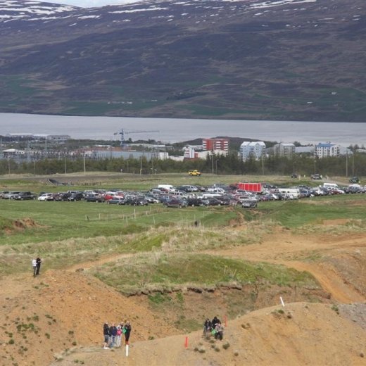 crop-30.mai.2009binnischi_th_279__large_