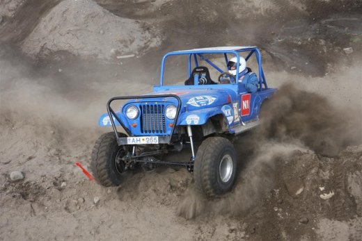 30.mai.2009binnischi_th_719__large_