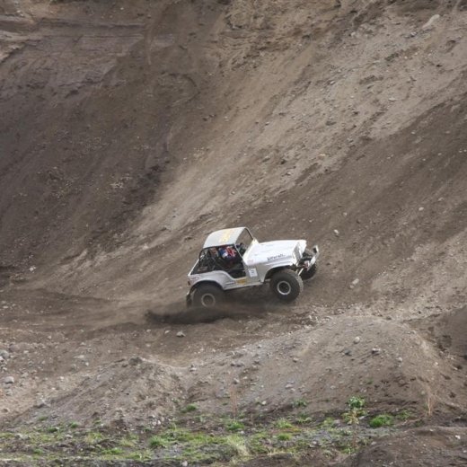 crop-30.mai.2009binnischi_thpart2_297__large_