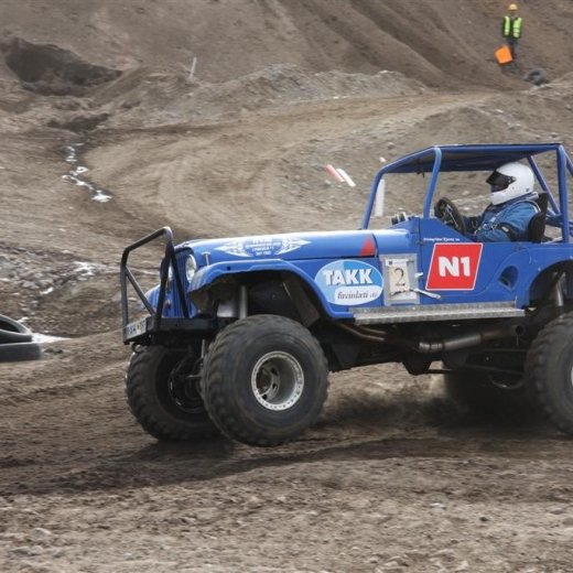 crop-30.mai.2009binnischi_thpart2_300__large_