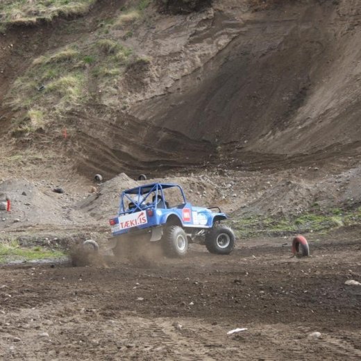 crop-30.mai.2009binnischi_thpart2_302__large_