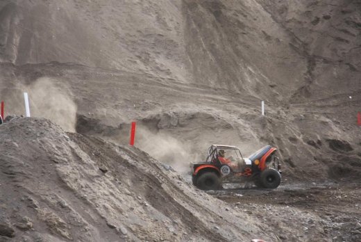 30.mai.2009binnischi_thpart2_325__large_