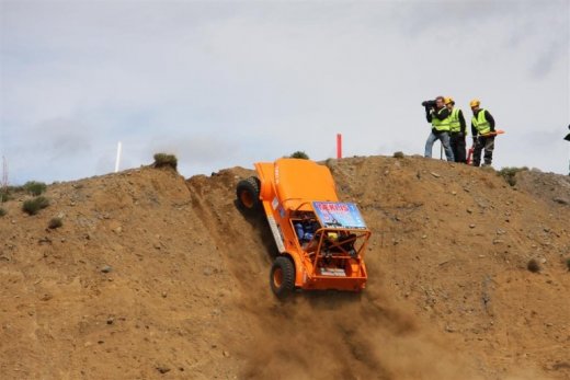 30.mai.2009binnischi_th_021__large_