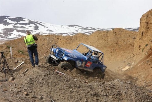 30.mai.2009binnischi_th_162__large_