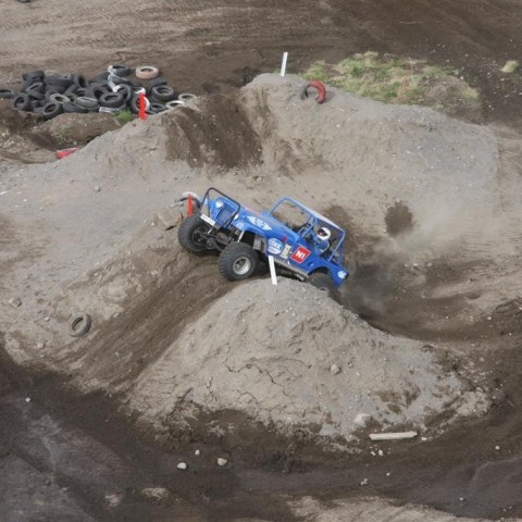 crop-30.mai.2009binnischi_th_709__large_