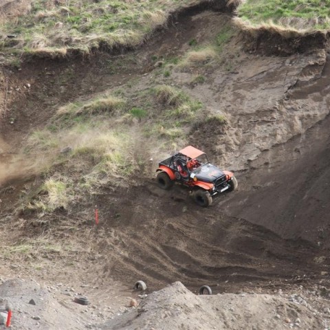 crop-30.mai.2009binnischi_thpart2_314__large_