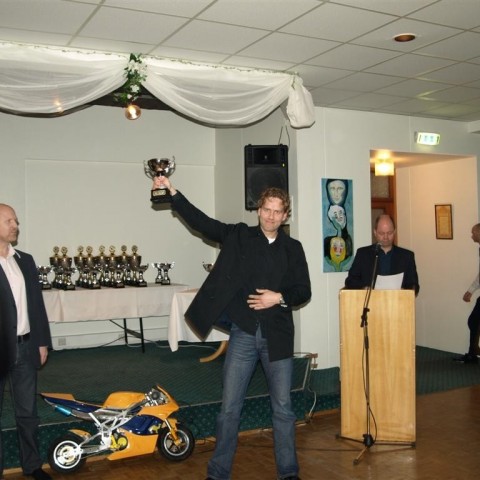 crop-pb219673__large_