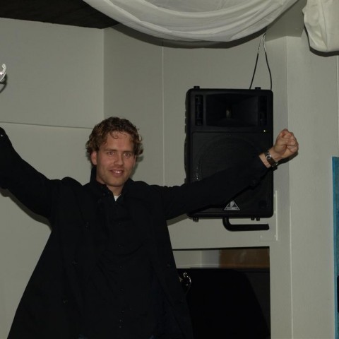 crop-pb219687__large_