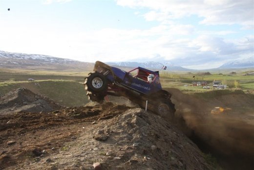 30.mai.2009binnischi_thpart2_534__large_