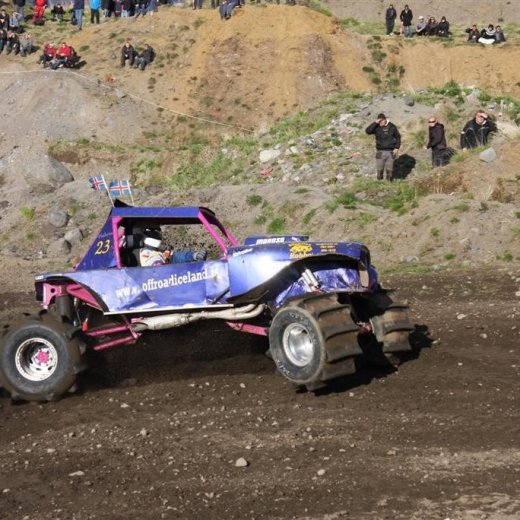 crop-30.mai.2009binnischi_thpart2_482__large_