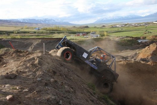 30.mai.2009binnischi_thpart2_511__large_