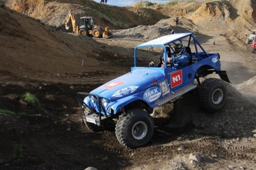 30.mai.2009binnischi_thpart2_503__large_