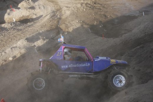 30.mai.2009binnischi_thpart2_556__large_