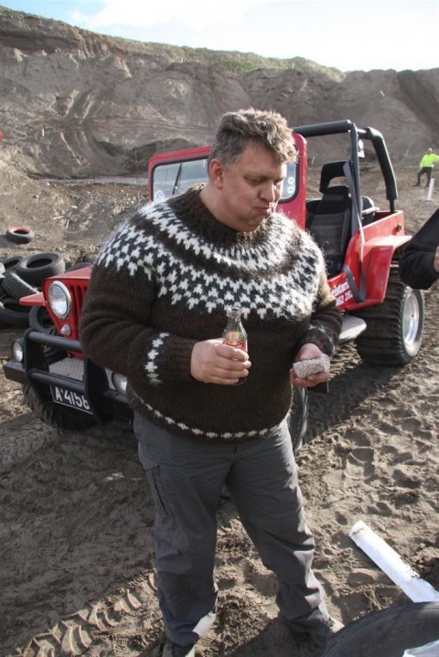 30.mai.2009binnischi_thpart2_426__large_